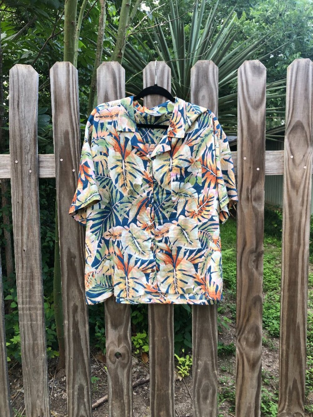 Natural Reflections Tropical Leaf print Shirt, Size 2X